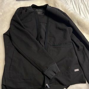 black figs scrub jacket